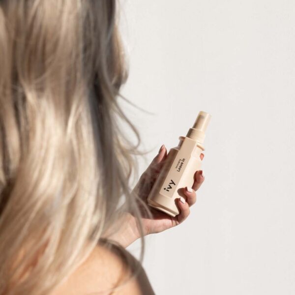 Gebruik UV-bescherming en geniet van gezonde lokken